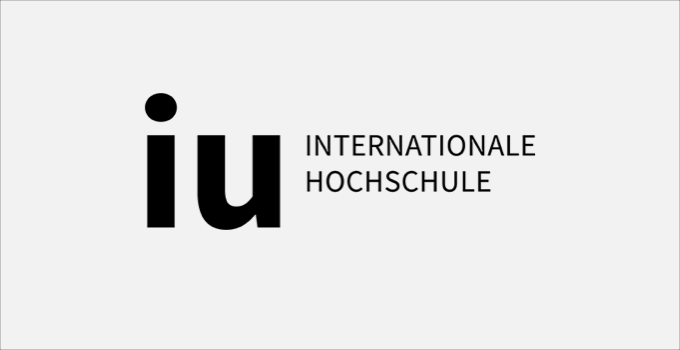 IU Internationale Hochschule Logo | Sie wollen eine App, Software oder Webanwendung, die auf dem Markt wettbewerbsfähig ist? Wir helfen Ihnen dabei: UX Consulting, UX Konzept & UI Design | App, Software & Web | UX-Büro in Odenthal (in der Nähe von Köln, Bergisch Gladbach, Leverkusen und Düsseldorf) | User Experience Consulting, User Experience Konzept & User Interface Design